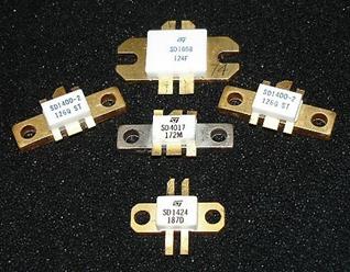 http://www.microwaves101.com/encyclopedia/images/discretes/ST%20power%20transistors.jpg